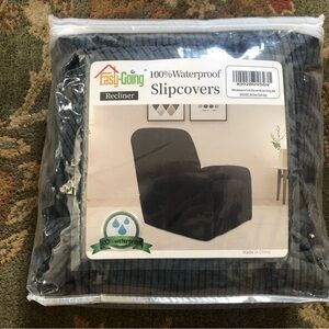 NWT %100 Waterproof Slip-On Recliner Cover